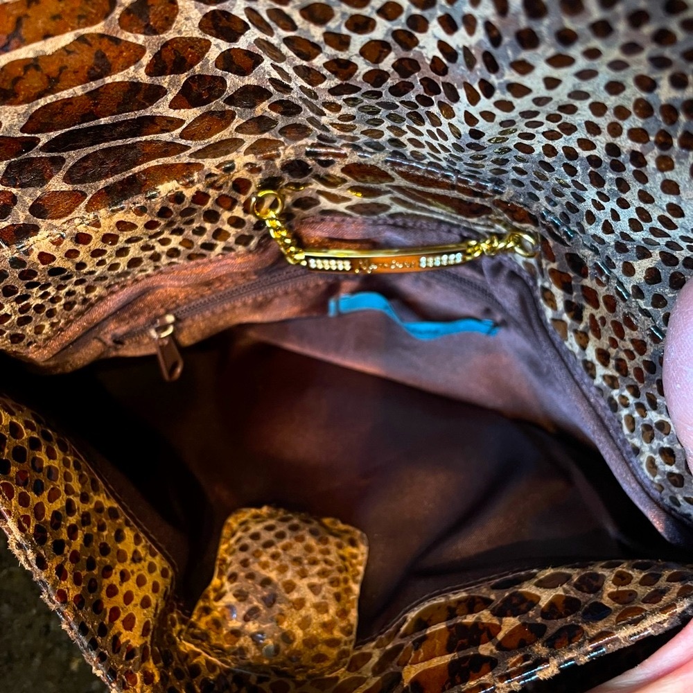 Genuine Python Clutch! - Picture 6 of 7